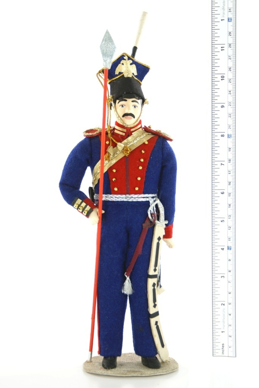 Кукла сувенирная фарфоровая. Россия. Улан. Военный мундир.19 в.