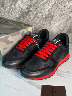 Кроссовки Valentino