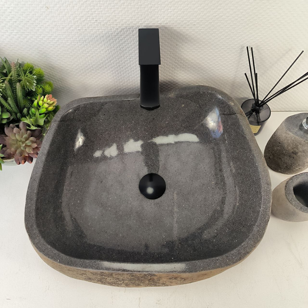 Раковина из речного камня RS-65472 48*43*16 0856