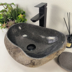 Раковина из речного камня RS-65164 44*29*15 0861