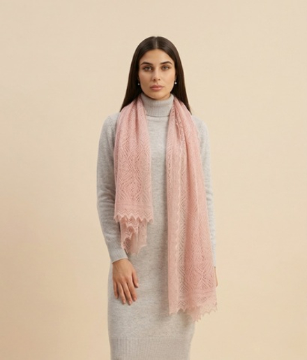 Оренбургский пуховый палантин А14060-06 магнолия