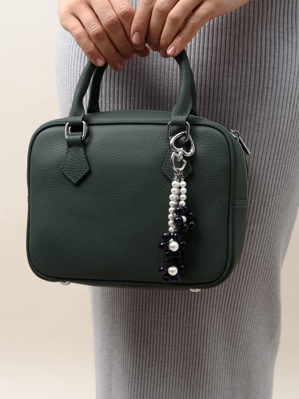 Брелок Flowers с аметистом Silver