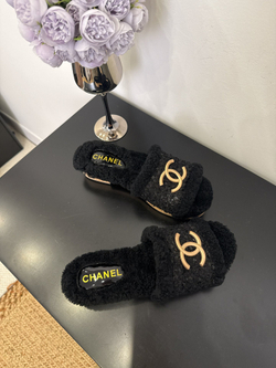 Chanel Slide (10 colors)