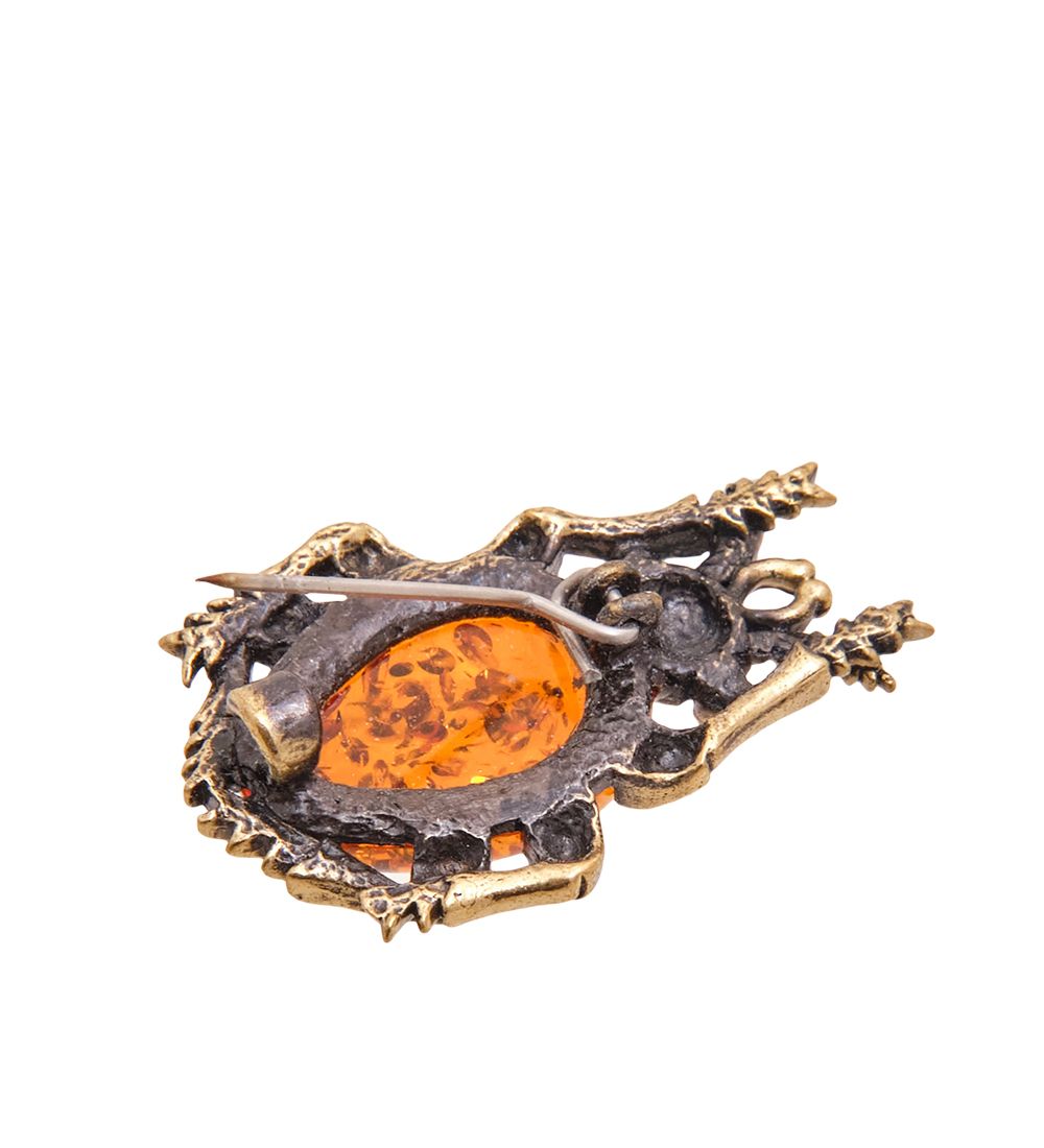 AM-3440 Брошь «Жук Ольхоед» (латунь, янтарь)