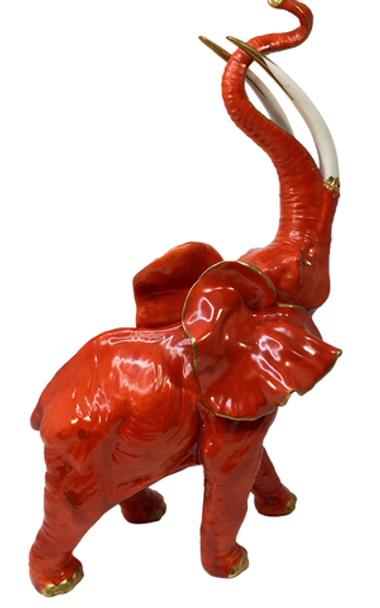 Слон. Статуэтка. Италия: C.Villari. Фарфор, ручная роспись. Размер: 25 х 13.5 х 40 см.