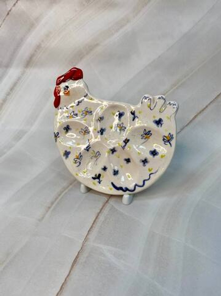 Керамическая подставка под яйца из глины