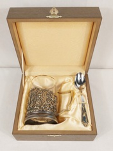 Подстаканник литье Юбилей 70 лет в подарочном футляре