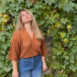 Марафон по вязанию джемпера Max Mara с V-вырезом свободного силуэта спицами "Cinnamon"