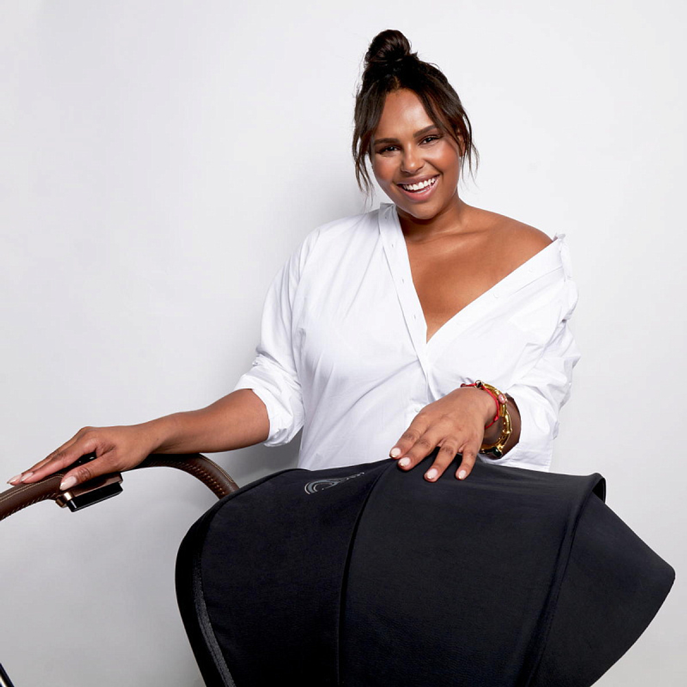 Коляска 3 в 1 Cybex Priam IV Rosegold complete и автокресло Aton S2 i-Size Moon Black Sepia Black