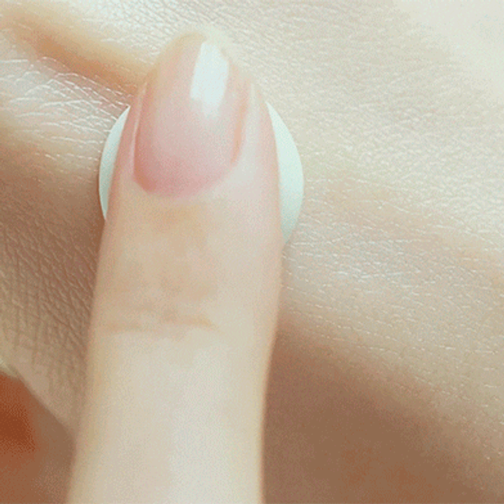 Успокаивающая солнцезащитная сыворотка Tocobo Cica Calming Sun Serum SPF50+ PA++++ 50 мл