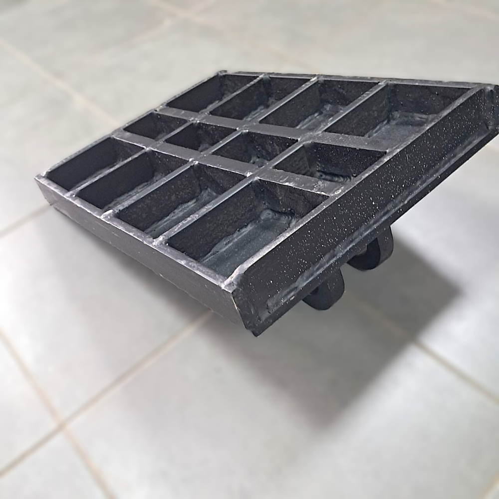 Лапа аутригера правая 40 палец Hidromek | 020/41316 | Аналог