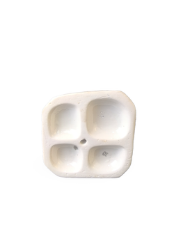 Фарфоровая статуэтка "Маленькая хозяйка" Дулево