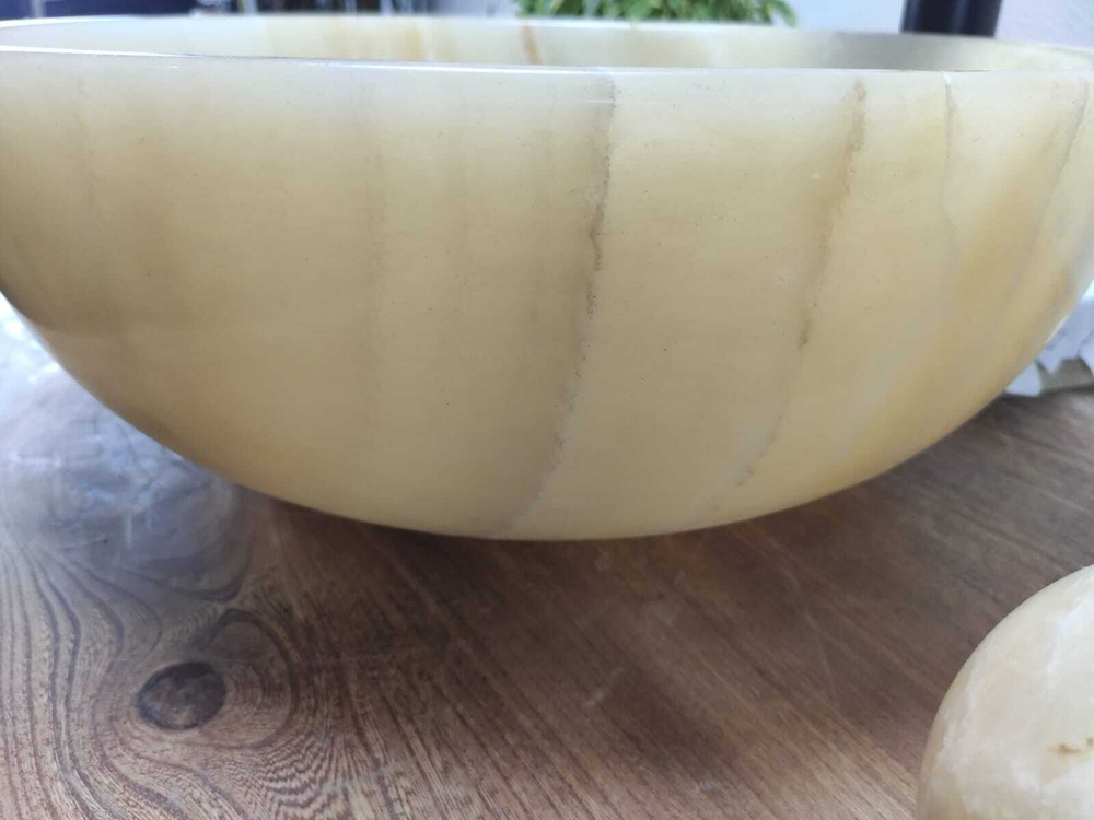 Раковина из оникса Bowl Yellow TinLip BO-61024 40*40*15