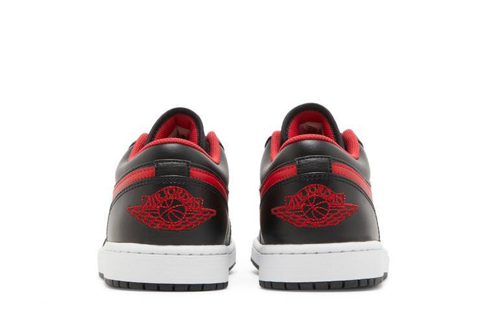 Кроссовки Jordan Air Jordan 1 Low "White Toe"