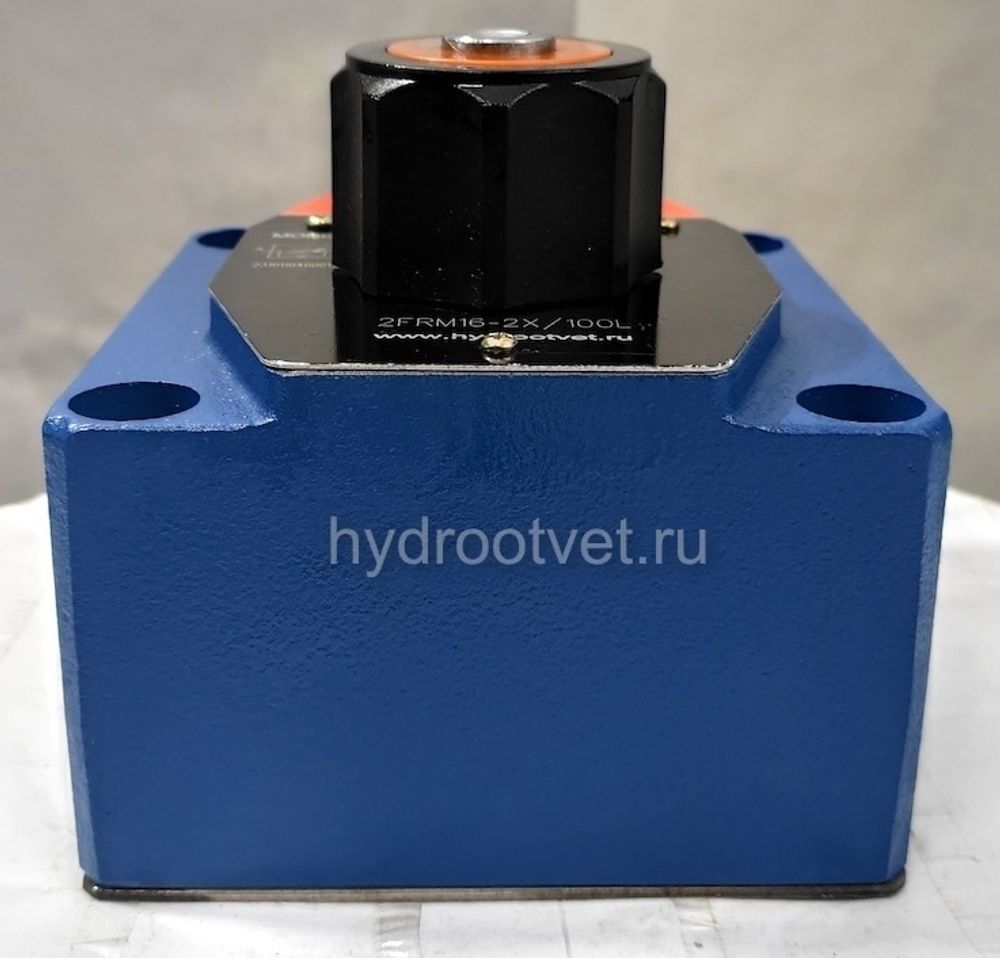 2FRM16-2X/60L - Регулятор расхода Ду16 для монтажа на плиту, номинальный расход 60 л/мин, регулировка компенсатора - нет