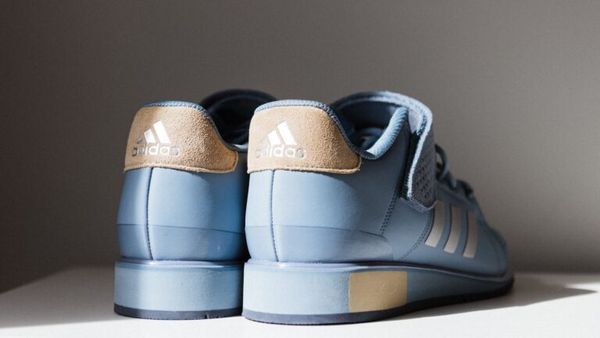 Как отличить оригинальные кроссовки Adidas от подделки. Оригинал или паль, гайд по проверке