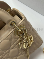 Женская сумка Lady Dior My ABC квадратная бежевого цвета