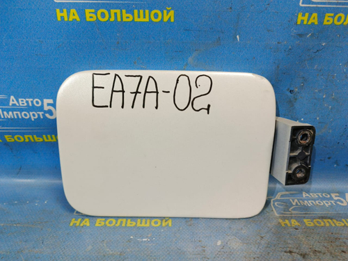 Лючок бензобака MITSUBISHI GALANT 2000