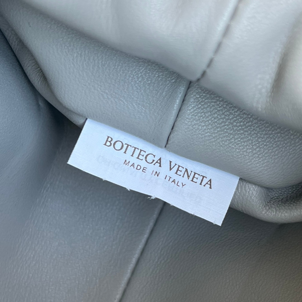 Bottega Veneta Teen Lauren 1980 With Chain 31 cm