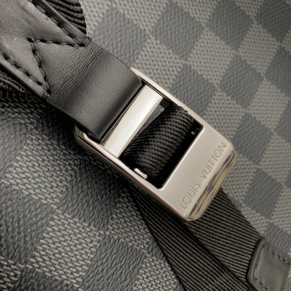 Louis Vuitton Discovery Backpack PM