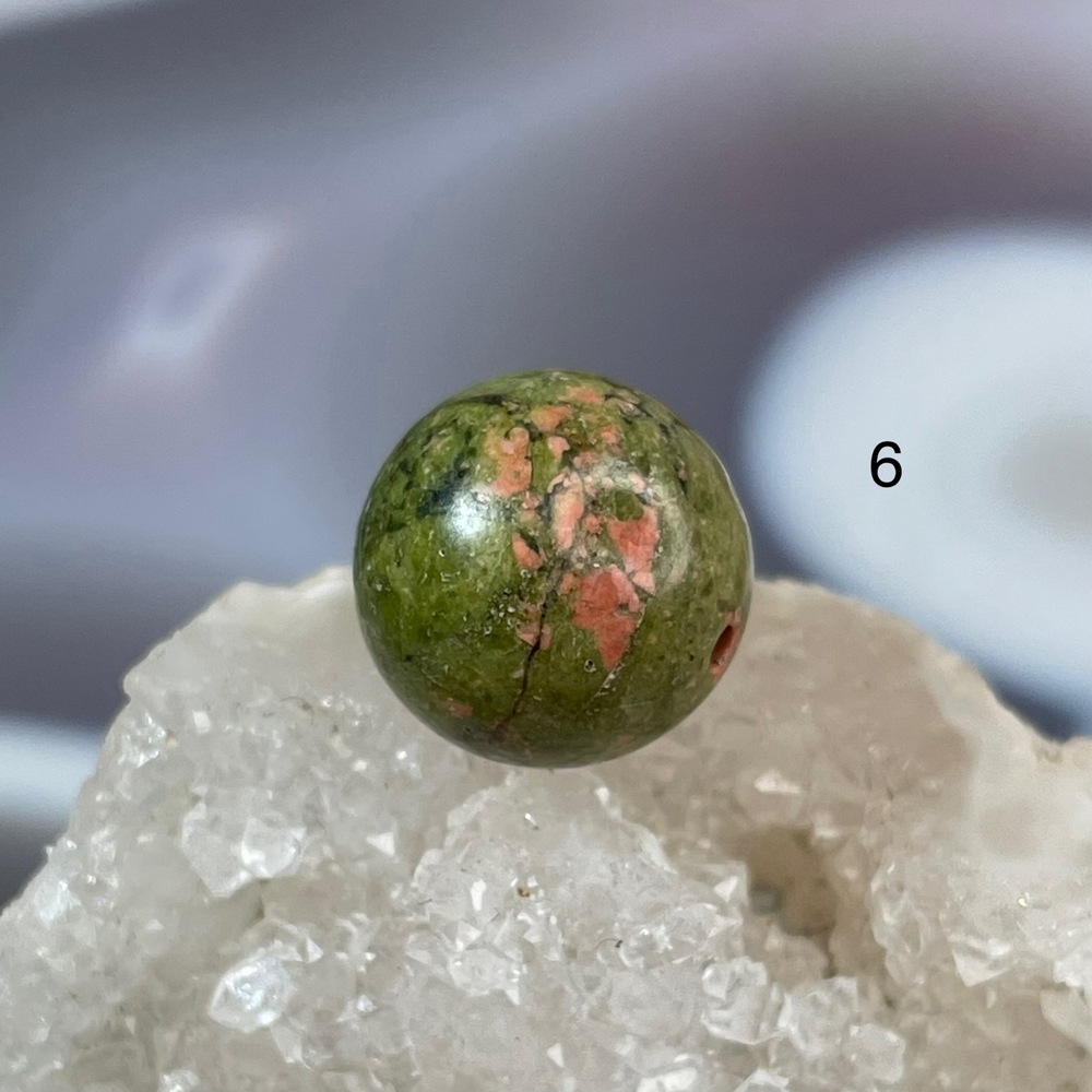 58378 Унакит Бусина 12 мм-17