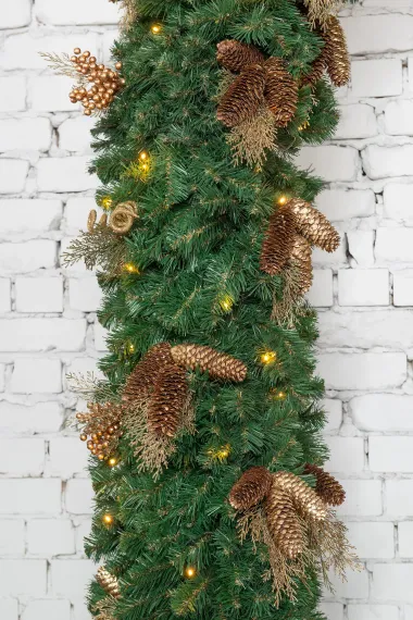 Хвойная арка Санкт-Петербург 240*160 см. с золотым декором, 260 теплых-белых Led ламп, Литая+ПВХ, ЕлкиТорг (28008)