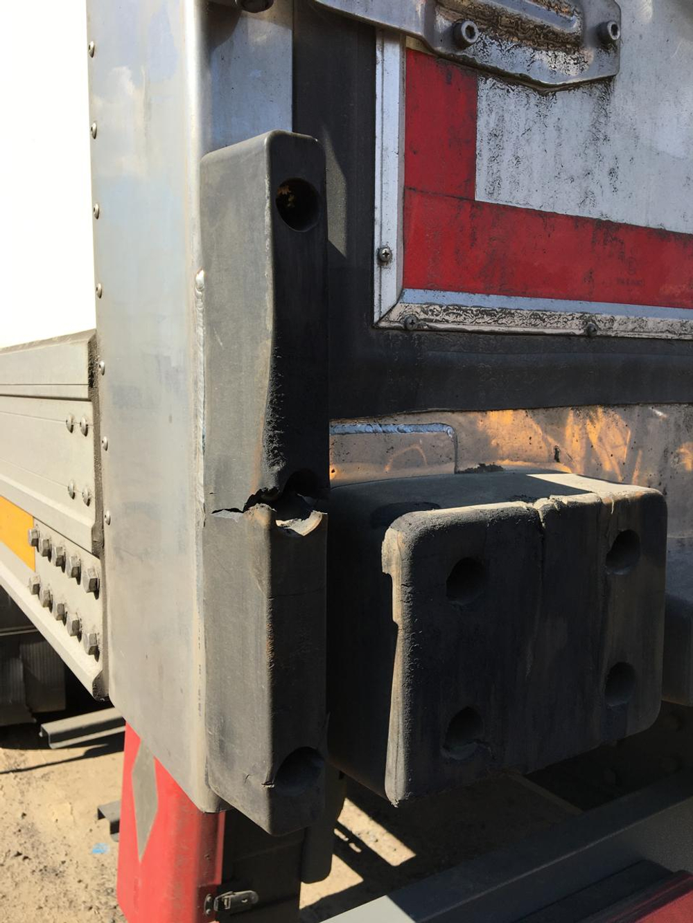 LONG GUA LGC9* Полуприцеп изотермический/рефрижератор LGC9400XLCD (Рефрижератор)