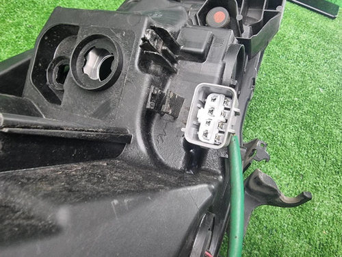 Фара левая Subaru Forester 5 SK (2018-2021) LED