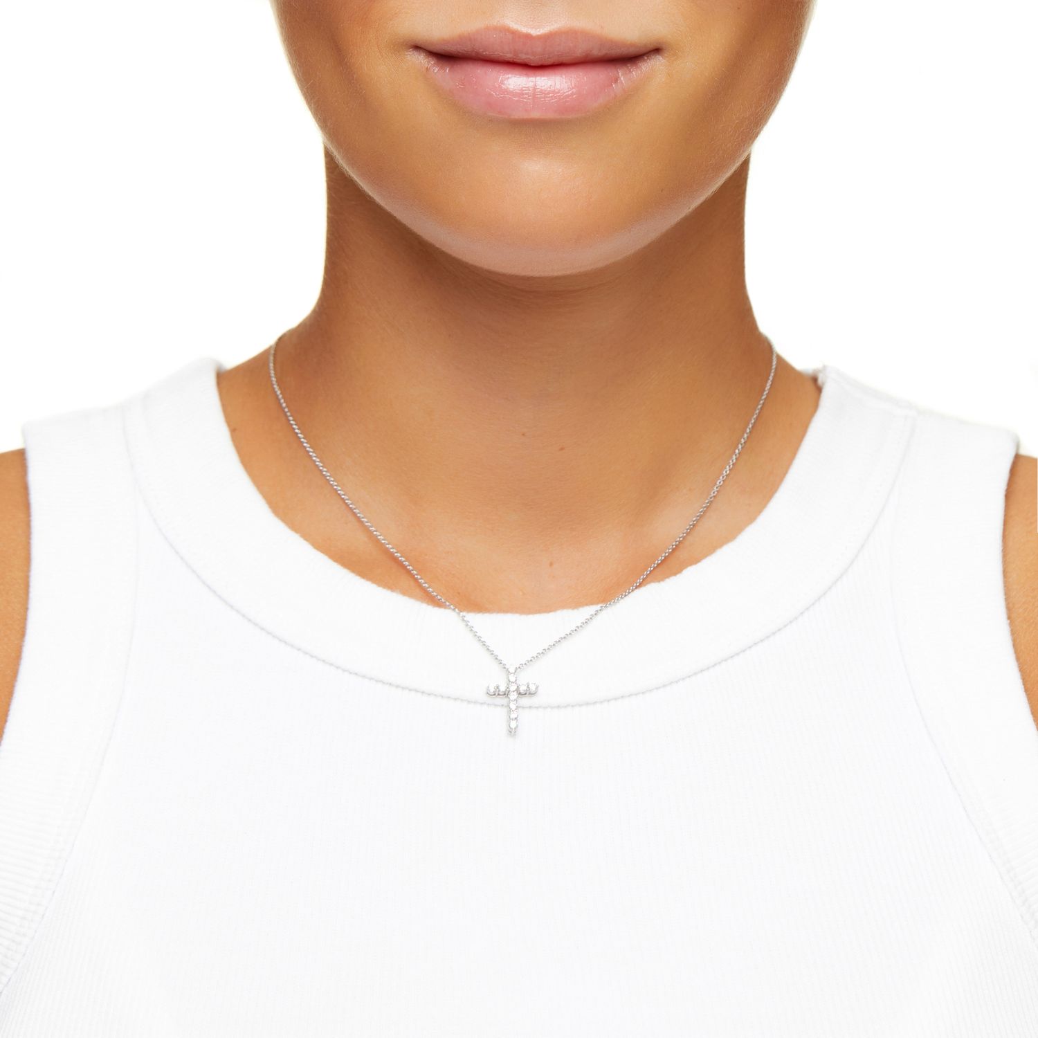 Колье Lab Grown Classic Cross - 2.0 mm