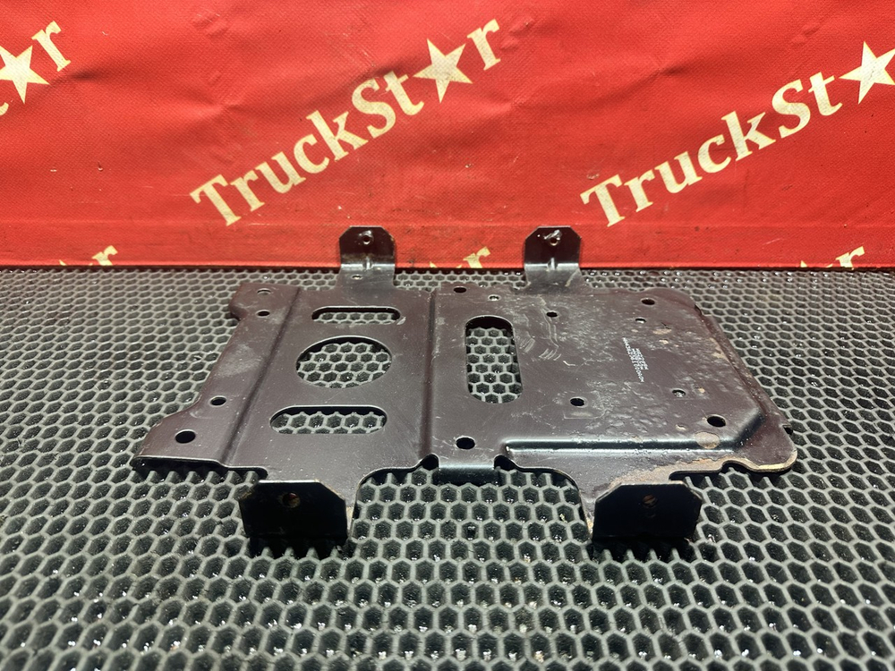 Кронштейн блока предохранителей