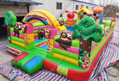 Коммерческий надувной батут "Маша и Миша" 10*6*3 м