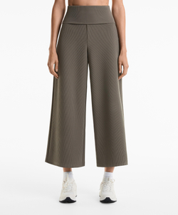 OYSHO Брюки широкого кроя в рубчик, угольный