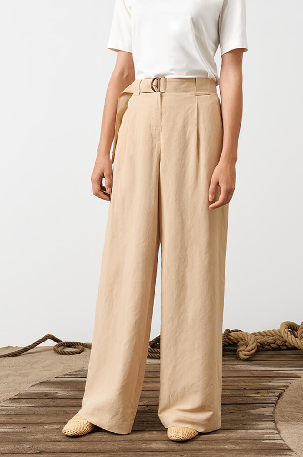 31037 Брюки женские (песочный)