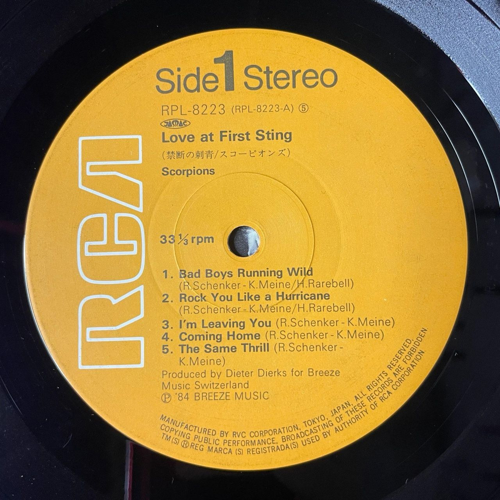 Винтажная виниловая пластинка LP Scorpions Love At First Sting (Japan 1984) (No Obi) Coming Home