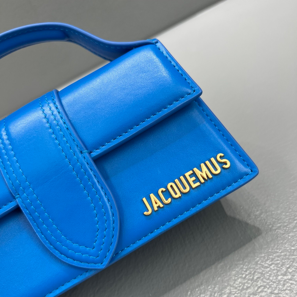 Jacquemus Le Bambino 17 cm