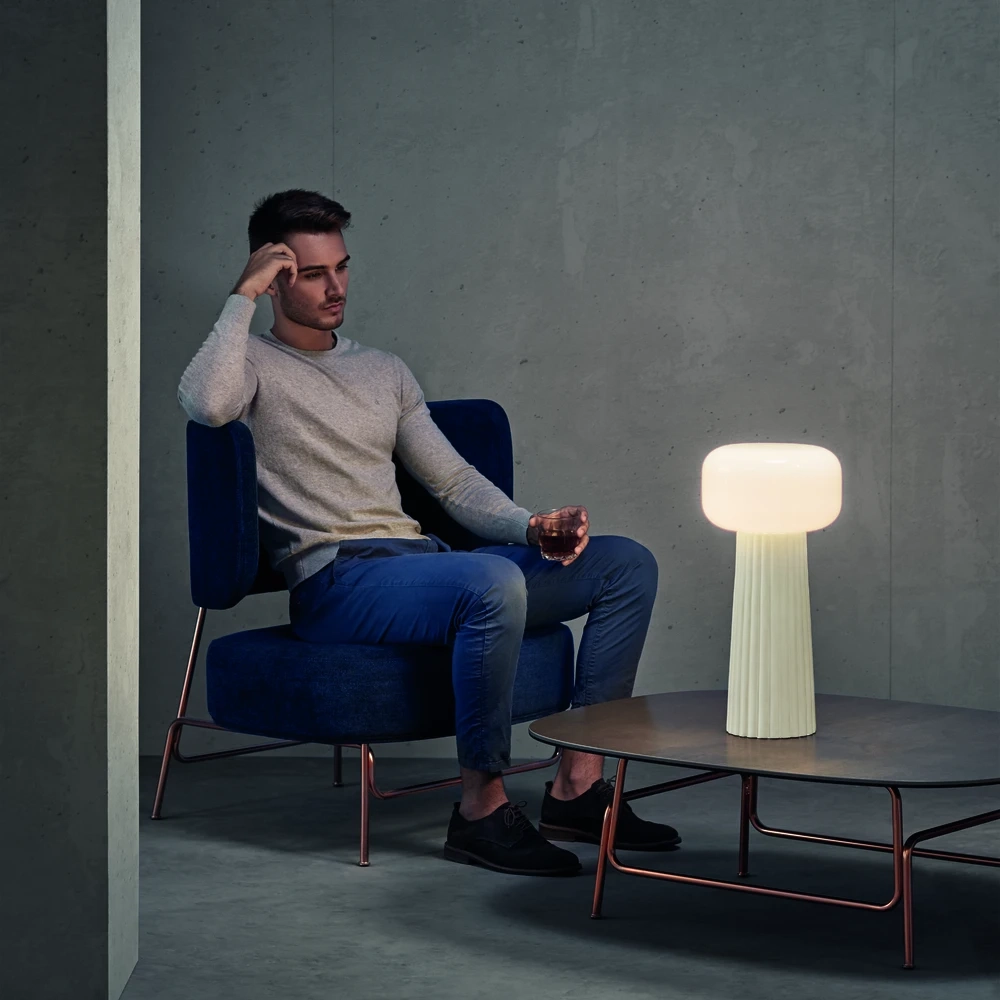 Декоративная настольная лампа Mantra FARO 7248