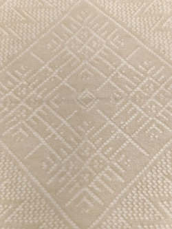 Оренбургский пуховый платок-паутинка А120-31 светло-бежевый