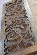 Красивая напольная решетка для радиатора отопления на заказ