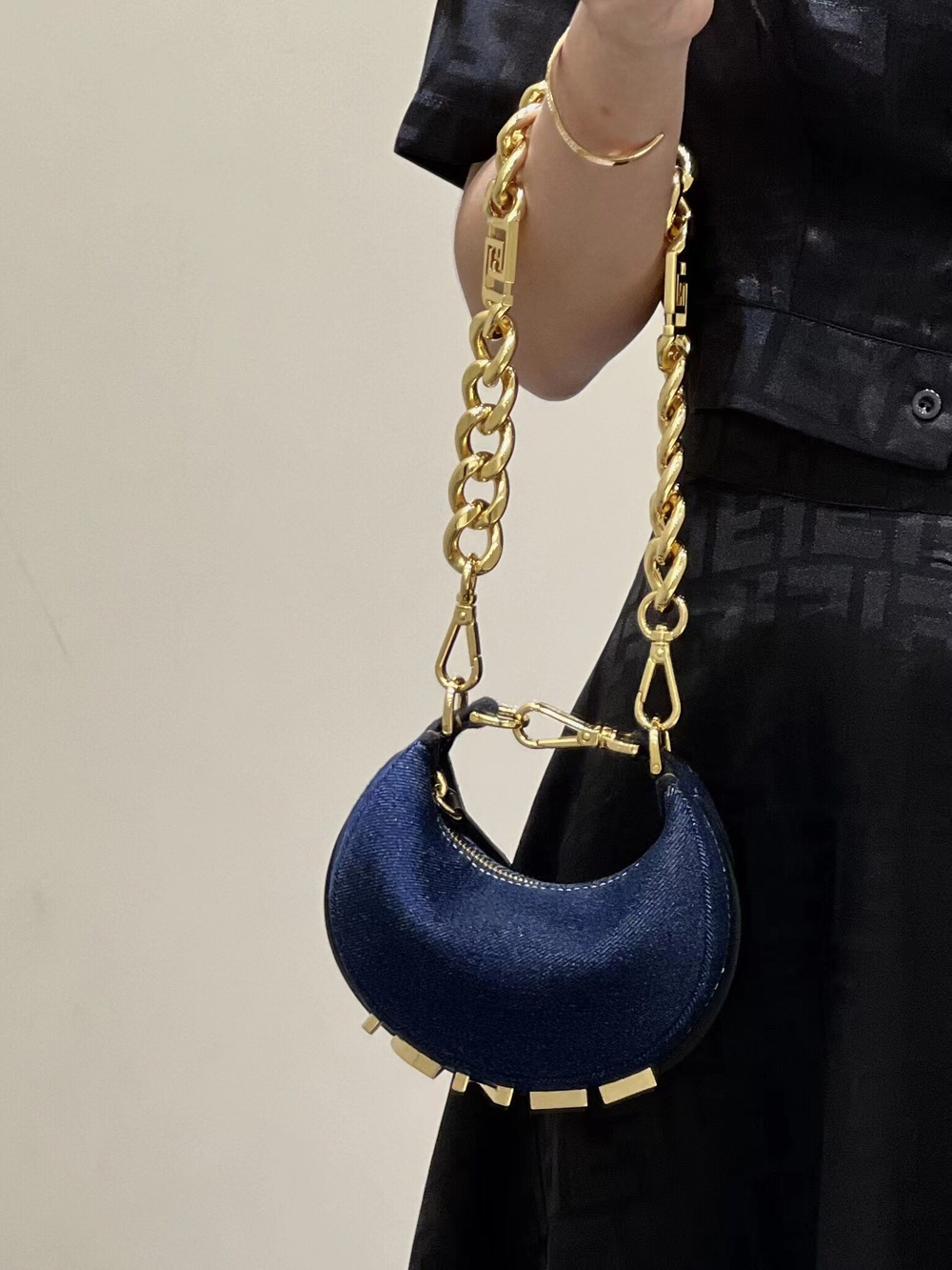 Fendi Fendigraphy Nano 16 cm