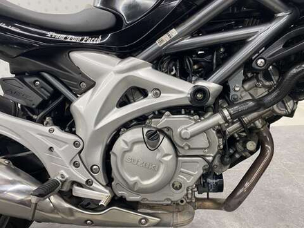 Suzuki Gladius SFV400 ABS , 2014