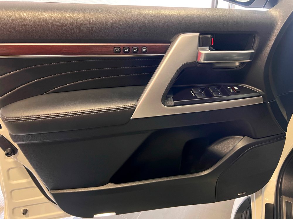 Toyota Land Cruiser, 2019 год