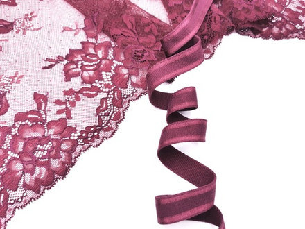 Бретелечная резинка без фестонов, 15 мм, рубин, (Арт: BR551/15G-105), м