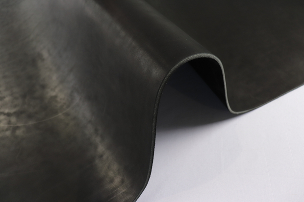 3,6-4,0 Полукулат Черный