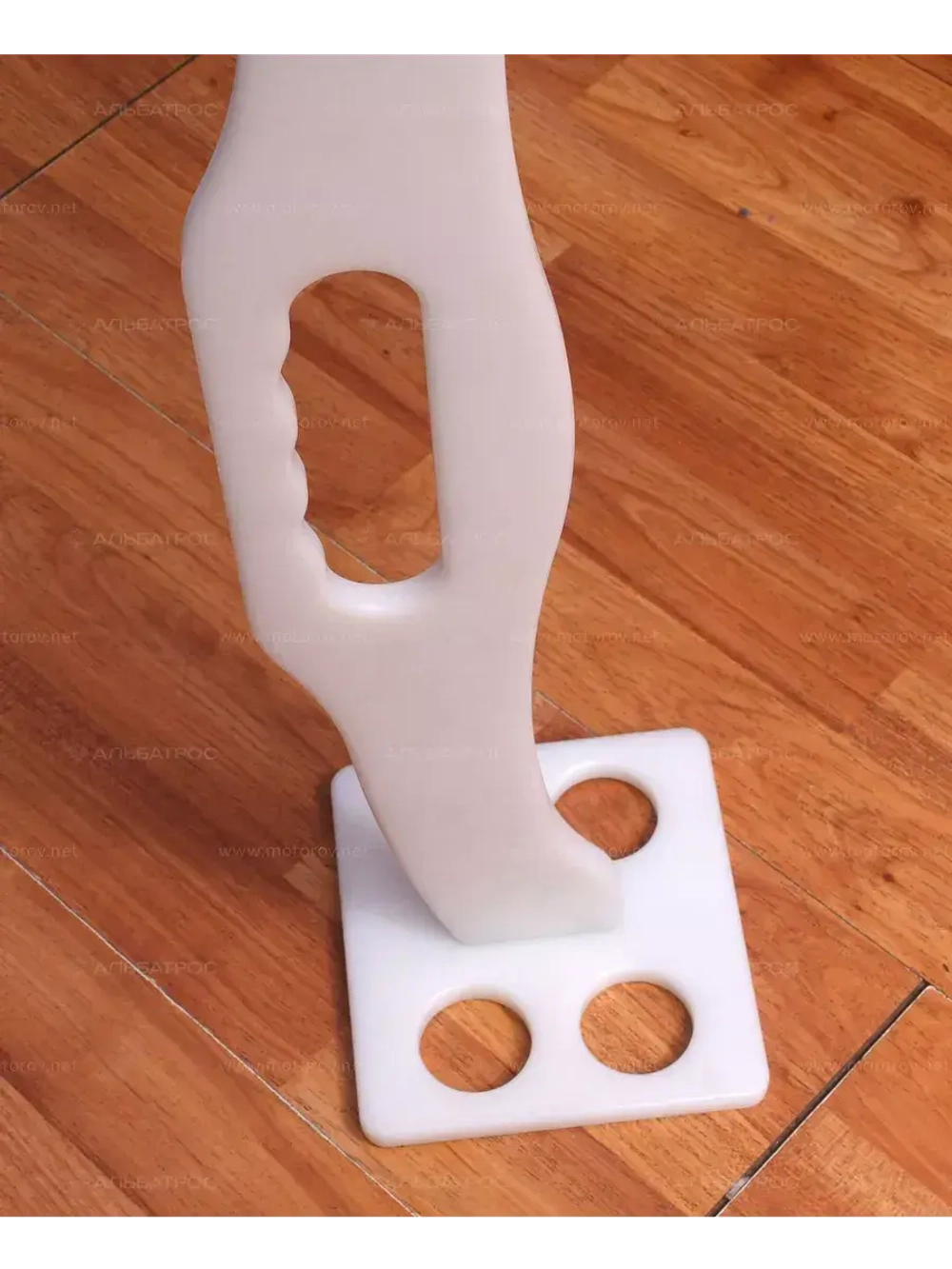 Фиксатор удочек для транспортировки