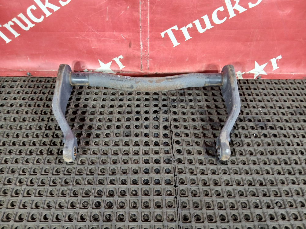 Стабилизатор задний
