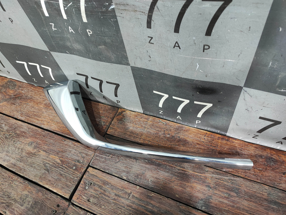 Молдинг решетки радиатора правый Mazda CX-5 2 (KF) 21-25 Б/У Оригинал KSD4507J0