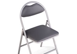 Стул на металлокаркасе Gikat серый полимер / светлый мусс