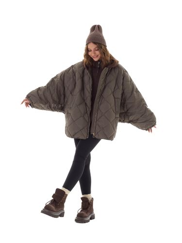 Пуховик-летучая мышь с вязаным капюшоном в цвете хаки