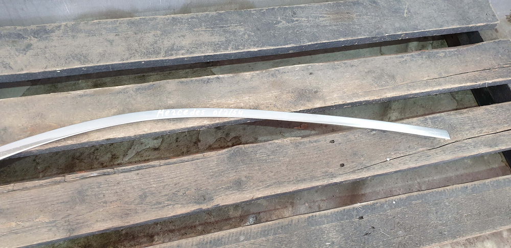 Молдинг двери задней правой Mercedes C (W205) 14-23 Б/У Оригинал A2056900480