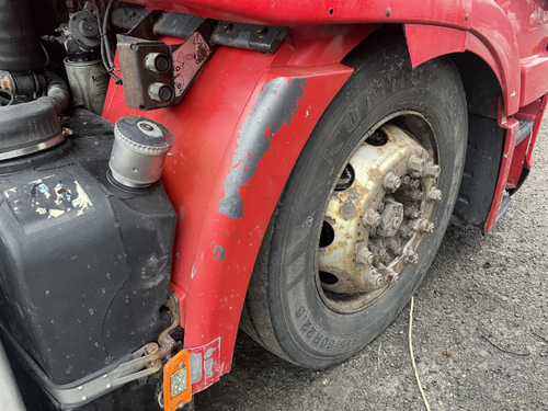 Крыло переднее правое задняя часть